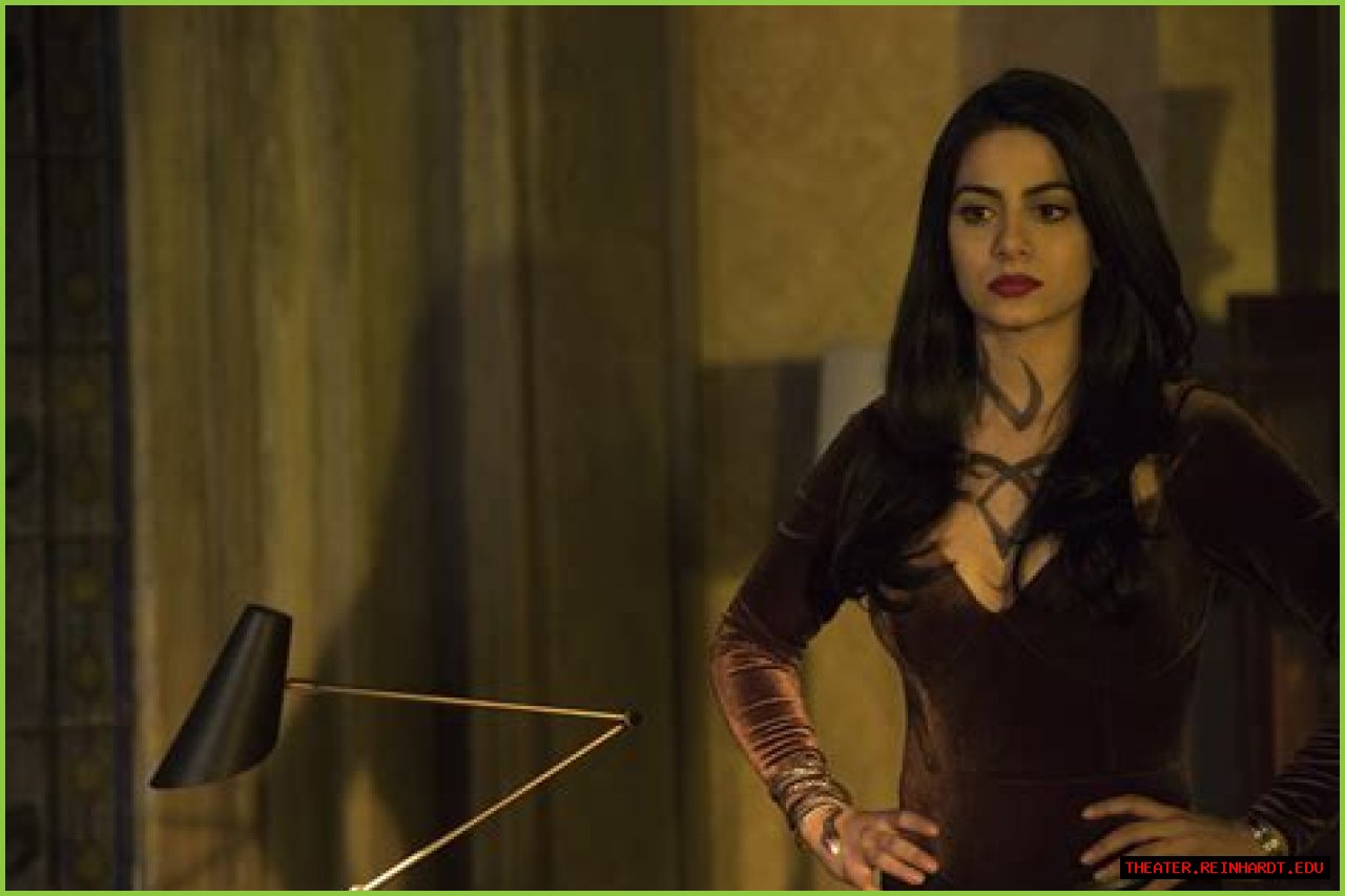 A Complex And Enigmatic Shadowhunter